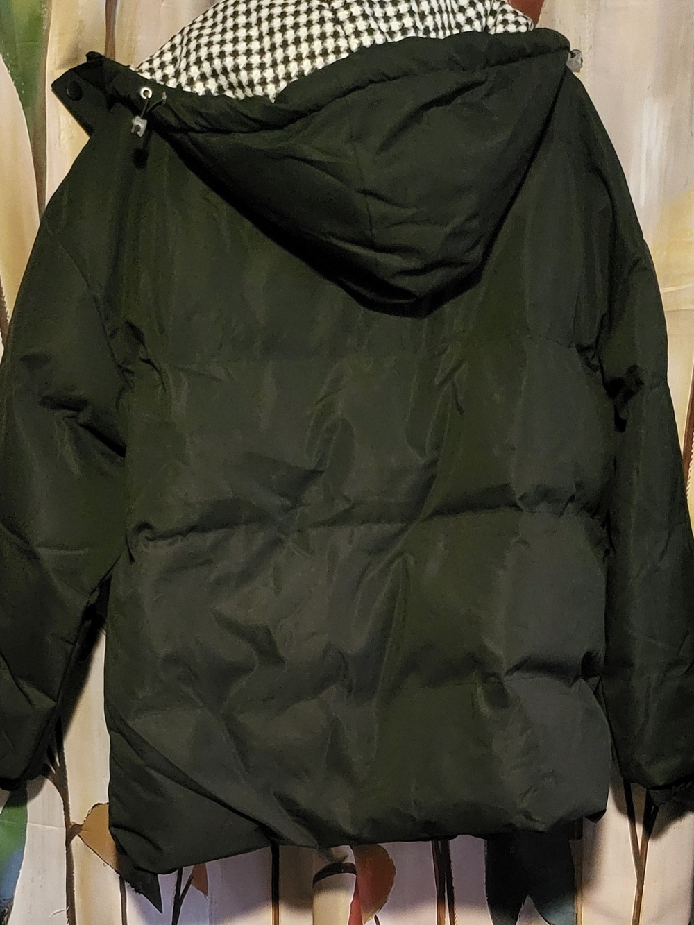 Men's Hooded Puffer Jacket with Houndstooth Lining - Black - Picture 8 of 9